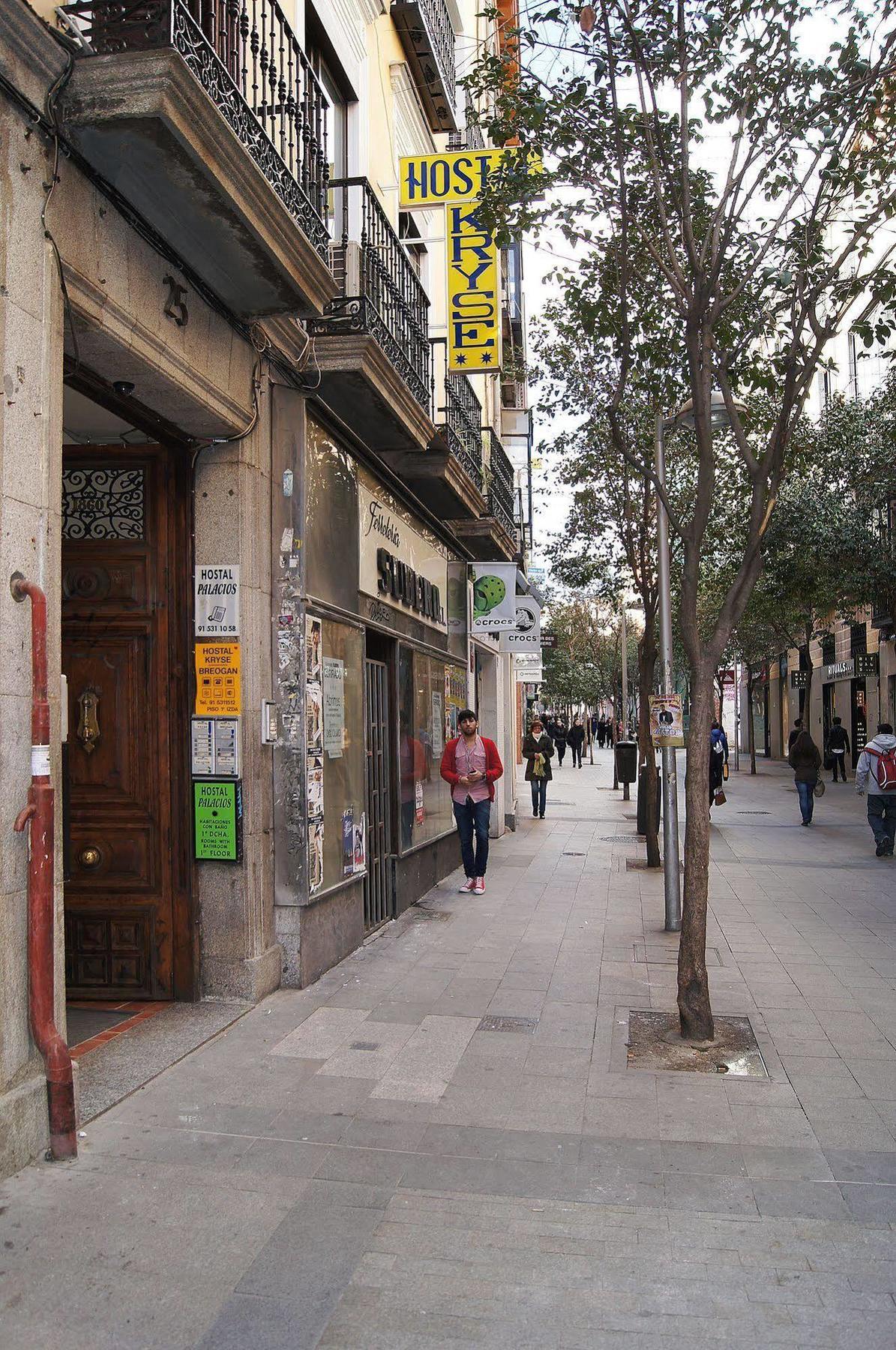 Hostal Fuencarral Kryse Madrid Luaran gambar